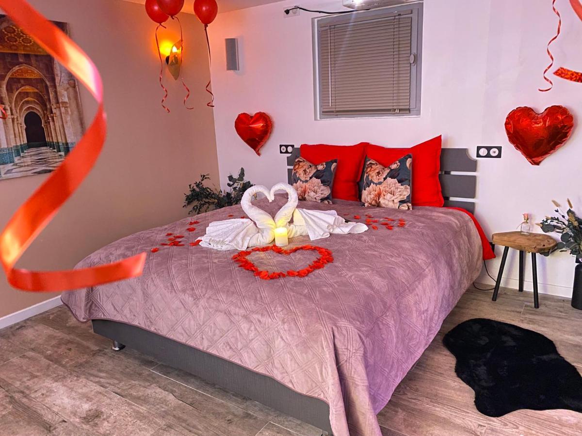 Bioty Chill & Spa Le Blanc-Mesnil Esterno foto